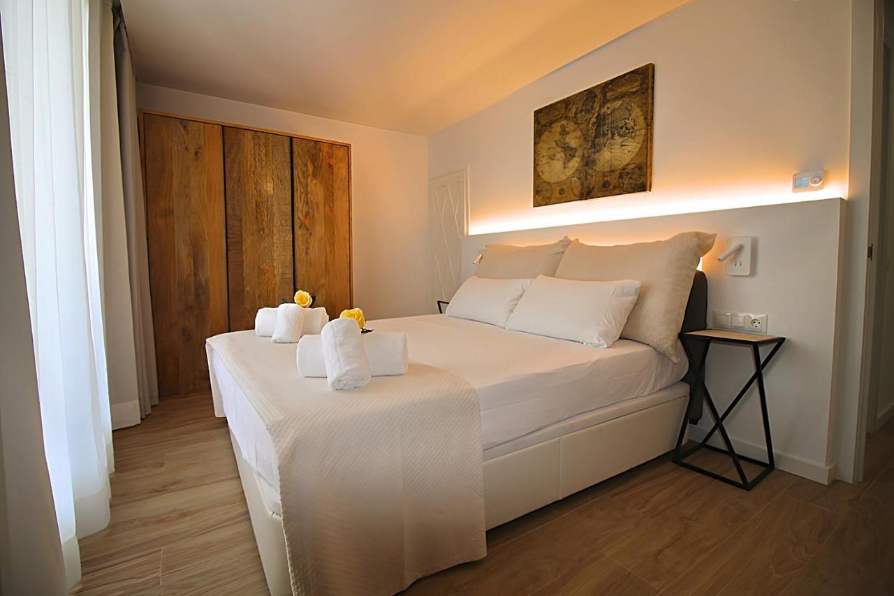 Incredible Penthouse With Jacuzzi In The Center, Unique In The Area Apartment Barcelona Bagian luar foto